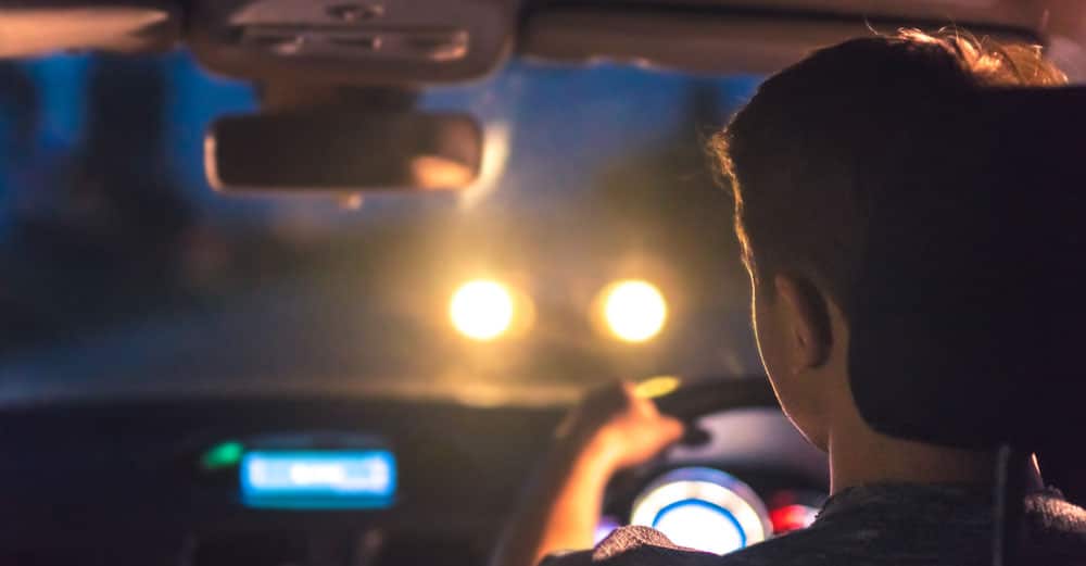 Night Time Driving Tips For Learners | LTrent Driving School